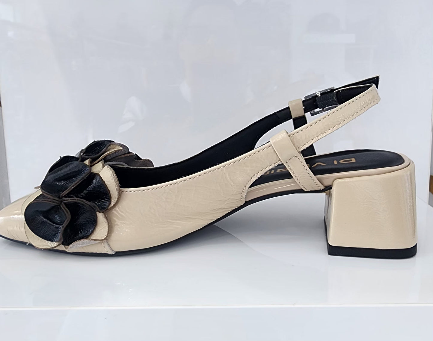 Di Vitrini Verniz Off White 75217