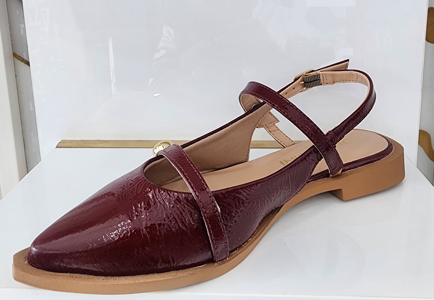 Di Vitrini Verniz Show Burgundy 78103