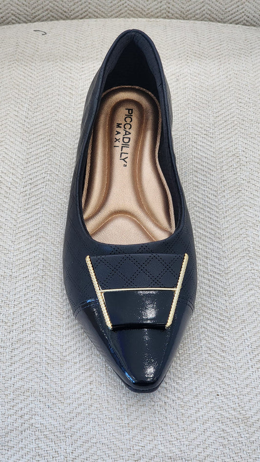 Zapato plano negro con detalle dorado – Piccadilly Maxi